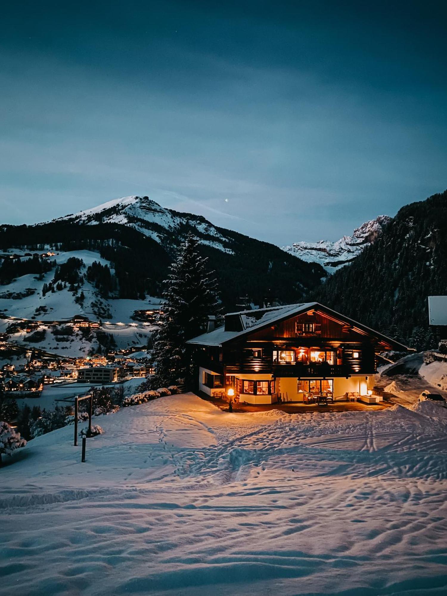 Mountain Chalet Pra Ronch セルヴァ・ディ・ヴァル・ガルデーナ エクステリア 写真