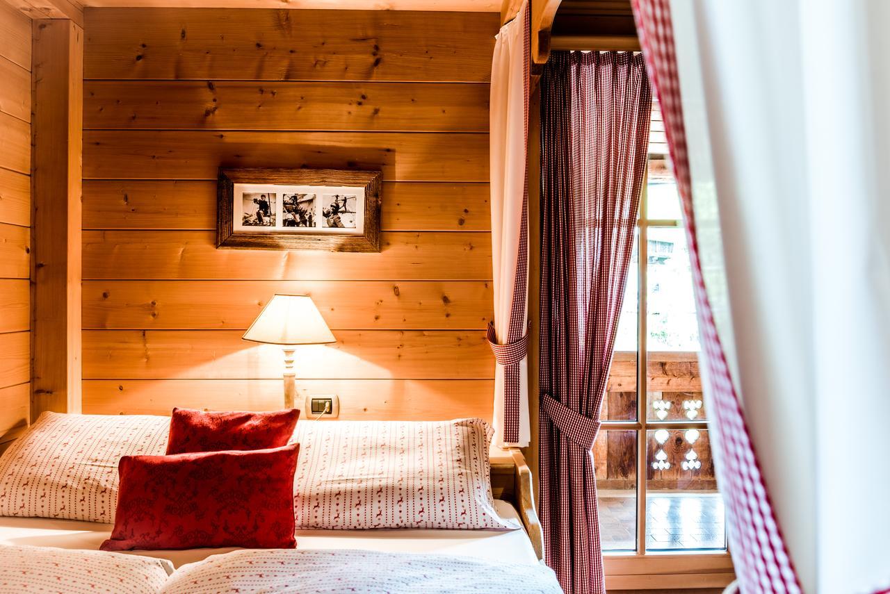 Mountain Chalet Pra Ronch セルヴァ・ディ・ヴァル・ガルデーナ エクステリア 写真